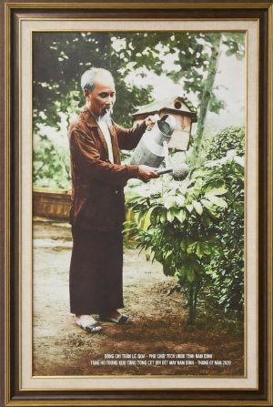 tranh bac ho 768x1024